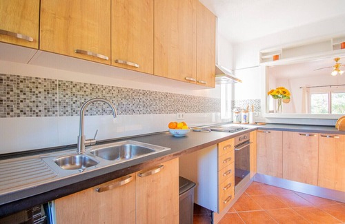 Areias Dos Moinhos Apartment | D1 Carvoeiro Mar: Cozy Apt Near Beach & Town