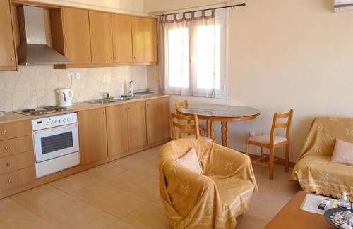 Markopoulo Mesogaias Apartment | D2-George Apartments by the Sea and Airport