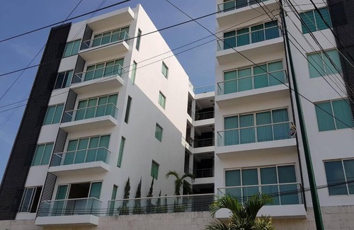 Tampico Apartment | D707 Acogedor Departamento 5to Piso 2 recamaras Alberca Elevador