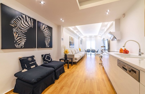 Glyfada Apartment | D9 center of Glyfada