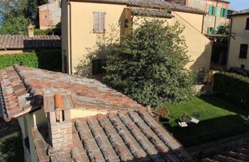 Montefollonico House | Da Leo