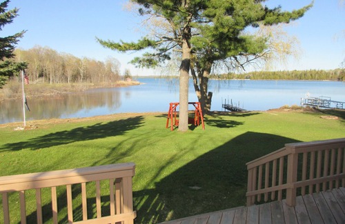 Drummond House | Dad's Paradise on Pigeon Cove offers WaterFront Sunrise Views and Lake Access!