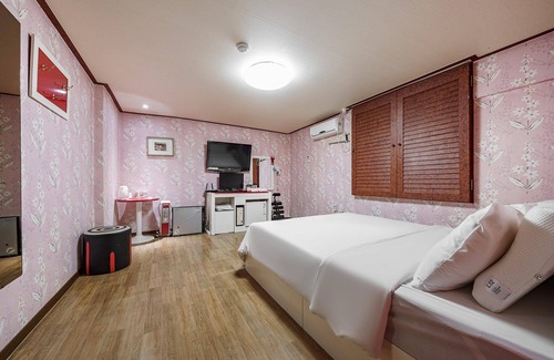 Ansan Hotel | Daebudo M