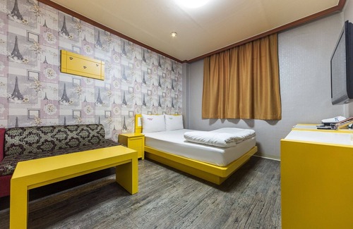 Daemyeong-dong Hotel | Daegu Daemyeongdong Greenville