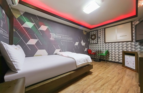 Bokhyeon-dong Hotel | Daegu Gyeongbuk University Shwil