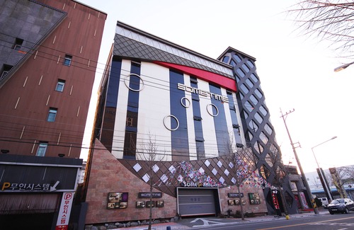 Sindang-dong Hotel | Daegu Seongseo Sometime