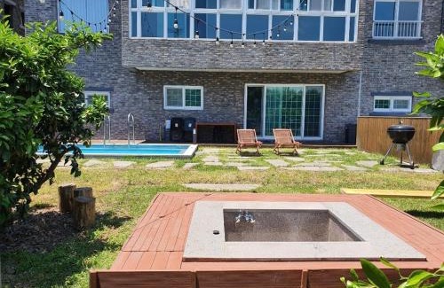 Jocheon Villa | Daeheulrie Pension