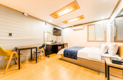 Jung-gu Hotel | Daejeon Daeheung Hotel BNB
