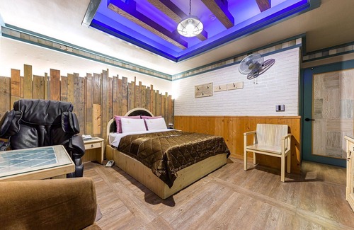 Jung-gu Hotel | Daejeon Yucheon Rivera