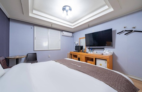 Bongmyeong-dong Hotel | Daejeon Yuseong Luxury
