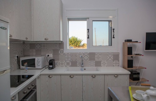 Perivolos Villa | "Dafnes Villa 2" Private Hydromassage