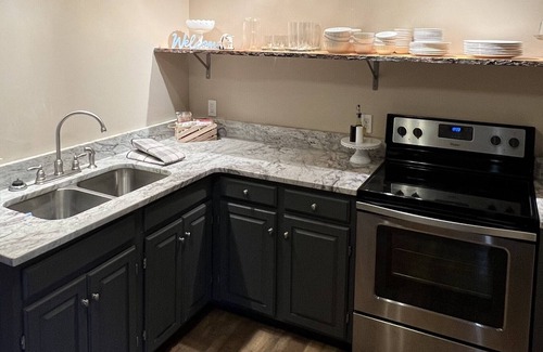 Grafton House | Dagget Hollow- Mississippi Suite