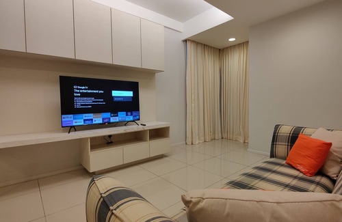 Kuala Lumpur Apartment | Dahlia Verve Suites KL Mid Valley 3 pax 2 bedroom