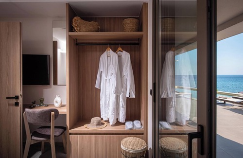 Polirizos Villa | Daily Cleaning,Beachfront & Cretan Meals by etouri