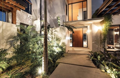 Tamarindo House | Daily Housekeeping, Beach club membership, Multi use Football field/Sauna/Ice Bath/E-bikes
