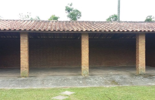 Ibiuna House | DAILY RATES FROM 540.00 FOR 10 PEOPLE