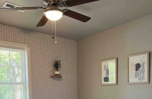 Salisbury House | Dainty home in Salisbury