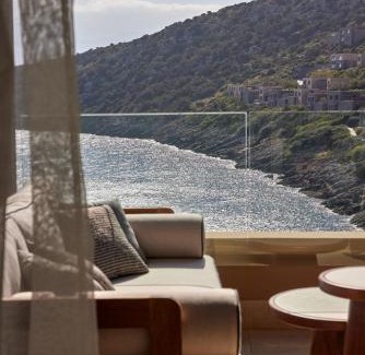 Vathi Resort | Daios Cove