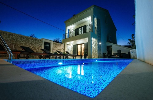 Vinjerac Villa | Dalmatian Villa Castello Coza in Vinjerac