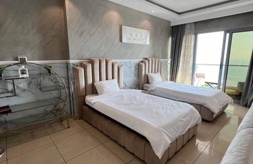 Ash Shati Apartment | Damac Tower apt 29 I جناح فاخر في برج داماك ٢٩