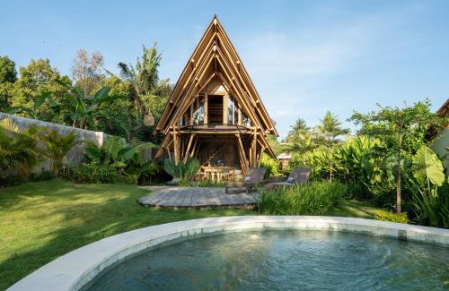 Sukasada Villa | Damuh Alam