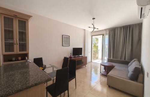 Paphos Apartment | Danaos Nava