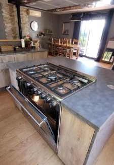 Clermont-l'Herault House | Dans la nature, villa de Standing avec piscine chauffée, jaccusi extérieur