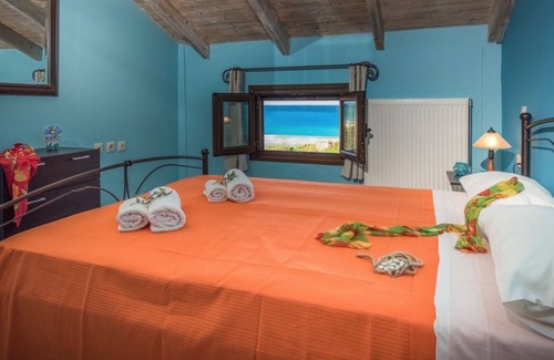 Psarou Apartment | Dante's Elegance Sea View Τwo Βedroom Μaisonnette