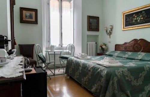 Rione VIII Sant'Eustachio Bed & Breakfast | Dante's Hell B&B