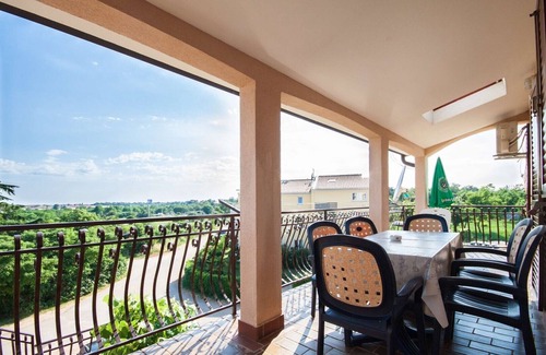Monterol Apartment | DARA house with apartments /Dara4 APARTMENT