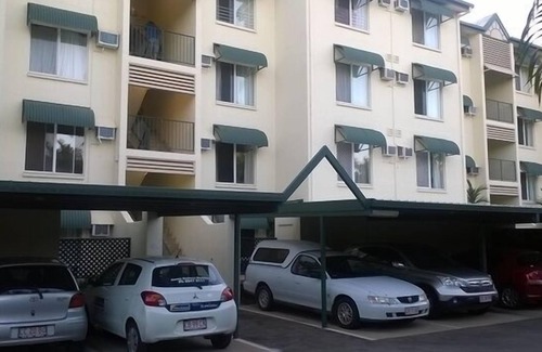 The Gardens Apartment | Darwin 2BR Botanic Gardens Apartment