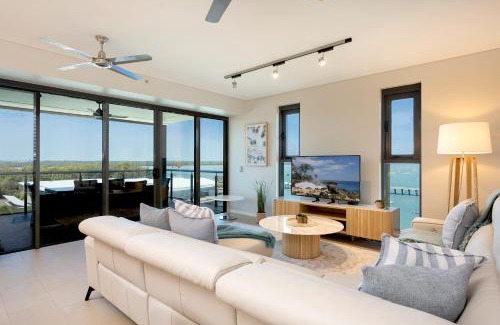 Darwin City Centre Apartment | Darwin Waterfront Penthouse