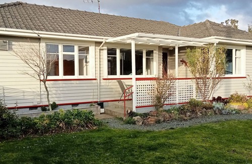 Richmond House | Dated but Delightful on D'Arcy