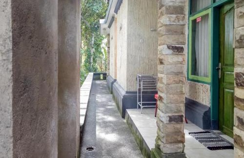 Singapadu Tengah Hotel | DATON HOUSE near Bali Zoo Ubud Mitra RedDoorz