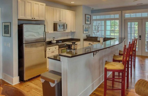 Melrose on the Beach Cottage | Daufuskie Escape Cottage with Ocean Views
