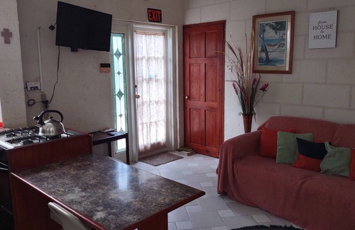 Thombury Hill Apartment | David'S Place Durants Ch CH