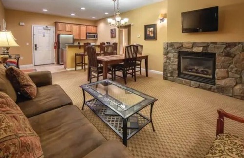 Genoa Resort | David Walley's 1862 Hot Springs Resort. 23 Minutes from Lake Tahoe.