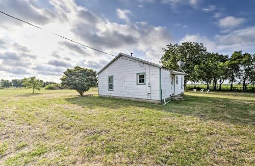 McLennan County House | Day Trip to Waco and Temple House on Cattle Farm