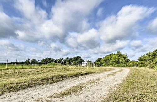McLennan County House | Day Trip to Waco and Temple House on Cattle Farm