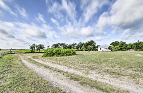 McLennan County House | Day Trip to Waco and Temple House on Cattle Farm
