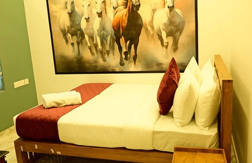 Quilon Cabin | Days In Home