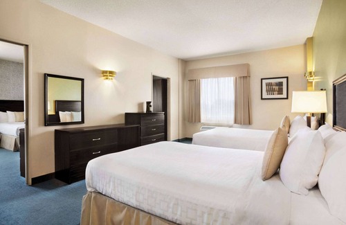 Sainte-Helene-de-Bagot Hotel | Days Inn by Wyndham Ste. Helene-de-Bagot