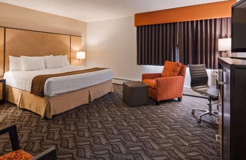 Airdrie Hotel | Days Inn by Wyndham Airdrie