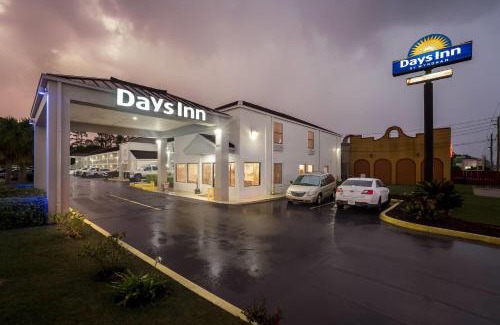 Bainbridge Hotel | Days Inn by Wyndham Bainbridge