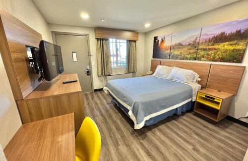 Barstow Hotel | Days Inn by Wyndham Barstow
