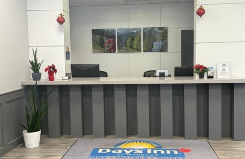 Drayton Valley Hotel | Days Inn by Wyndham Drayton Valley