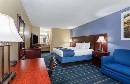 Chipley Hotel | Days Inn by Wyndham Chipley