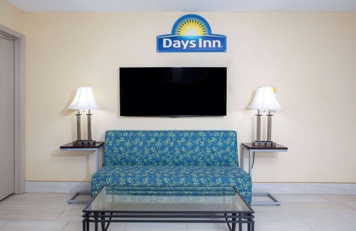 Chipley Hotel | Days Inn by Wyndham Chipley