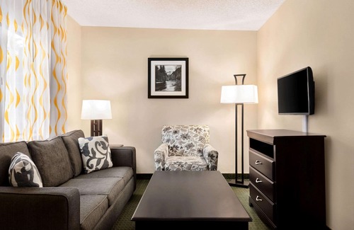 Cortez Hotel | Days Inn by Wyndham Cortez