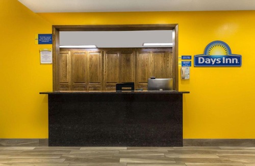 Delta Hotel | Days Inn by Wyndham Delta